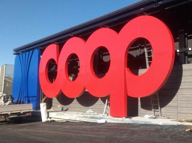 Levico: sabato si inaugura il negozio della Famiglia Cooperativa Alta Valsugana C’è del nuovo a Levico Terme. La novità appartiene al negozio della Famiglia Cooperativa Alta Valsugana ed è destinata ad arricchire l’offerta commerciale indirizzata a residenti e ospiti della cittadina termale.