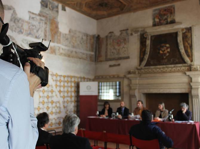 Presentazione alla stampa dell’accordo di collaborazione tra Trentino Art Academy-Accademia di Belle Arti di Trento e l’Istituto Figlie del Sacro Cuore di Gesù, Istituto d’istruzione secondaria di secondo grado.