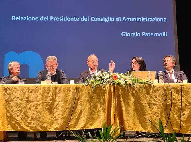 Tavolo della presidenza