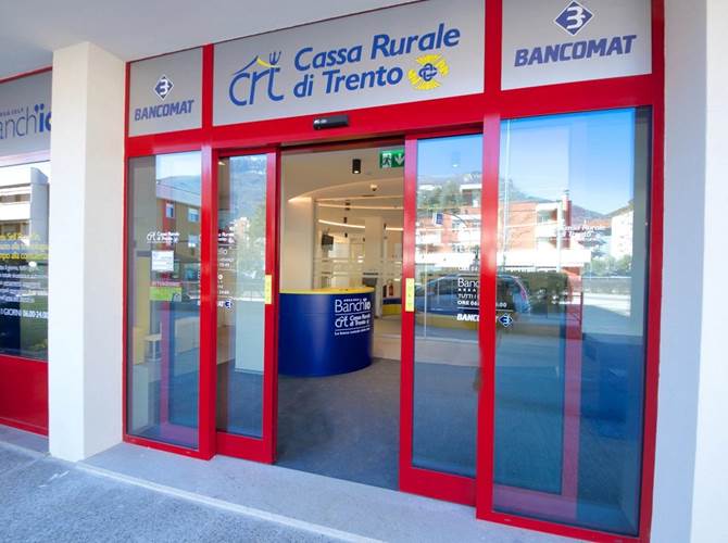 Cassa Rurale di Trento: nuova filiale in via Degasperi Oggi al civico 92 di via Degasperi ha aperto le porte la filiale dell’istituto di credito cooperativo. Tra gli elementi distintivi spazi più ampi rispetto a prima e deciso potenziamento dell’area self con i servizi di Banch’io.