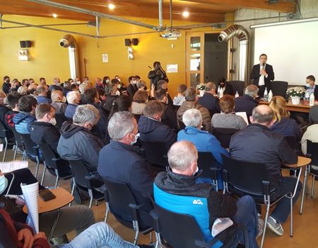 Panoramica durante l'assemblea