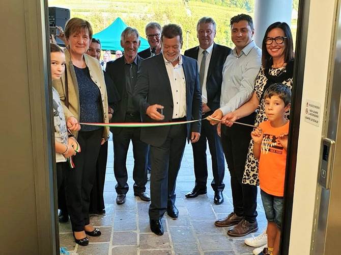 Famiglia Cooperativa Val di Non. Ventottesimo punto vendita Domenica pomeriggio l’inaugurazione. Lunedì mattina l’apertura a soci e clienti del ventottesimo punto vendita della Famiglia Cooperativa Val di Non in località Santa Giustina di Tassullo.