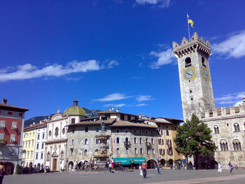Più vecchi e più numerosi, i cittadini di Trento nel 2019 Età media in crescita (44,8 anni) e popolazione residente a quota 118.815.