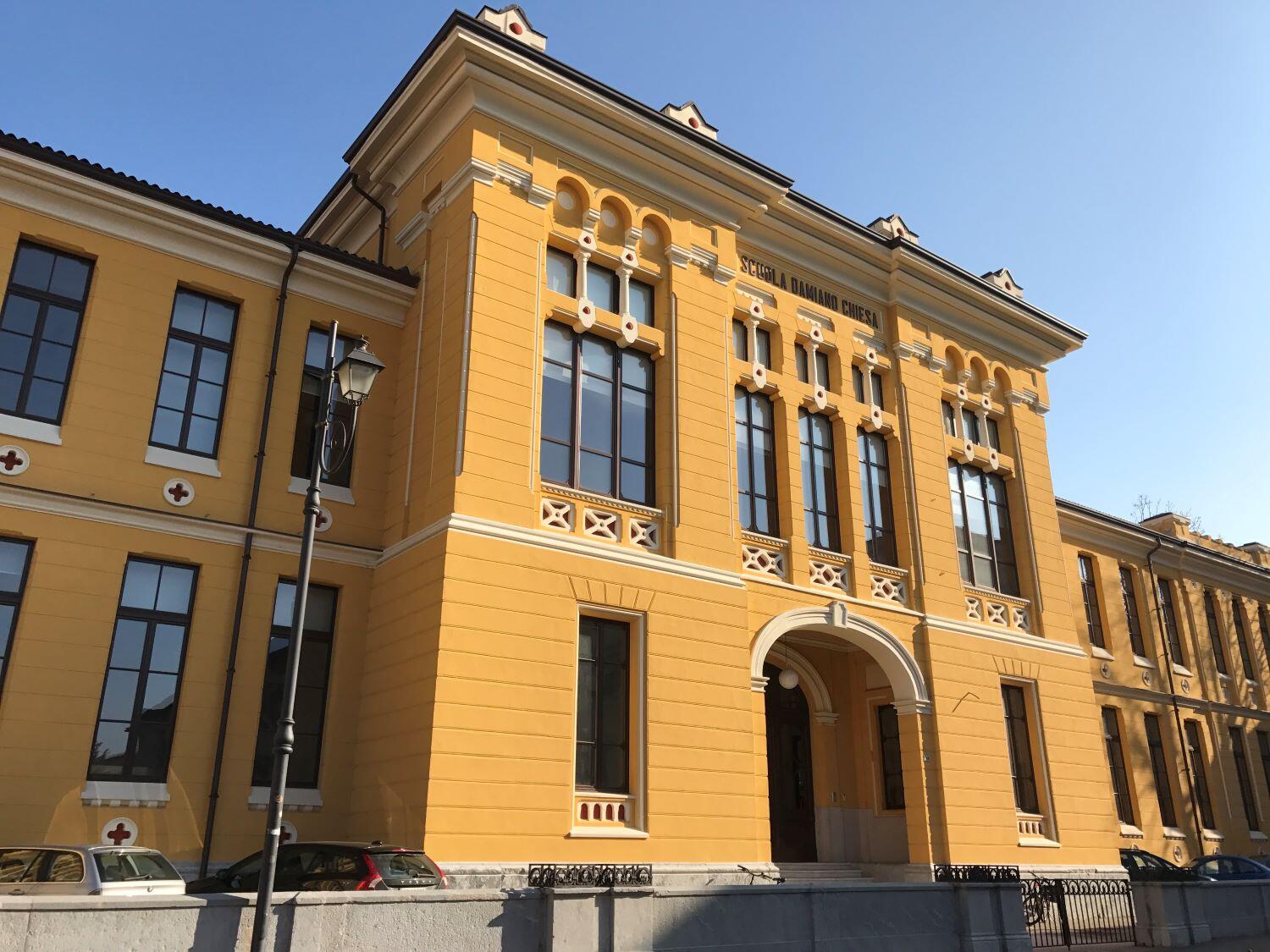 Iprase: approvati il bilancio di previsione 2021-2023 e Piano triennale delle attività La Giunta provinciale ha approvato il bilancio di previsione di Iprase, l’Istituto provinciale per la ricerca e la sperimentazione educativa della Provincia autonoma di Trento. L’importo iscritto a bilancio per il 2021 è pari a Euro 1.731.885 di cui Euro 700.000 per le attività a carattere annuale. Contestualmente è stato approvato anche il Piano triennale delle attività 2021-2023. Il Piano prevede un incremento delle attività finalizzate a rafforzare principalmente le competenze di tutto il personale scolastico in tema di gestione delle attività didattiche e dei servizi scolastici in situazione emergenziale.