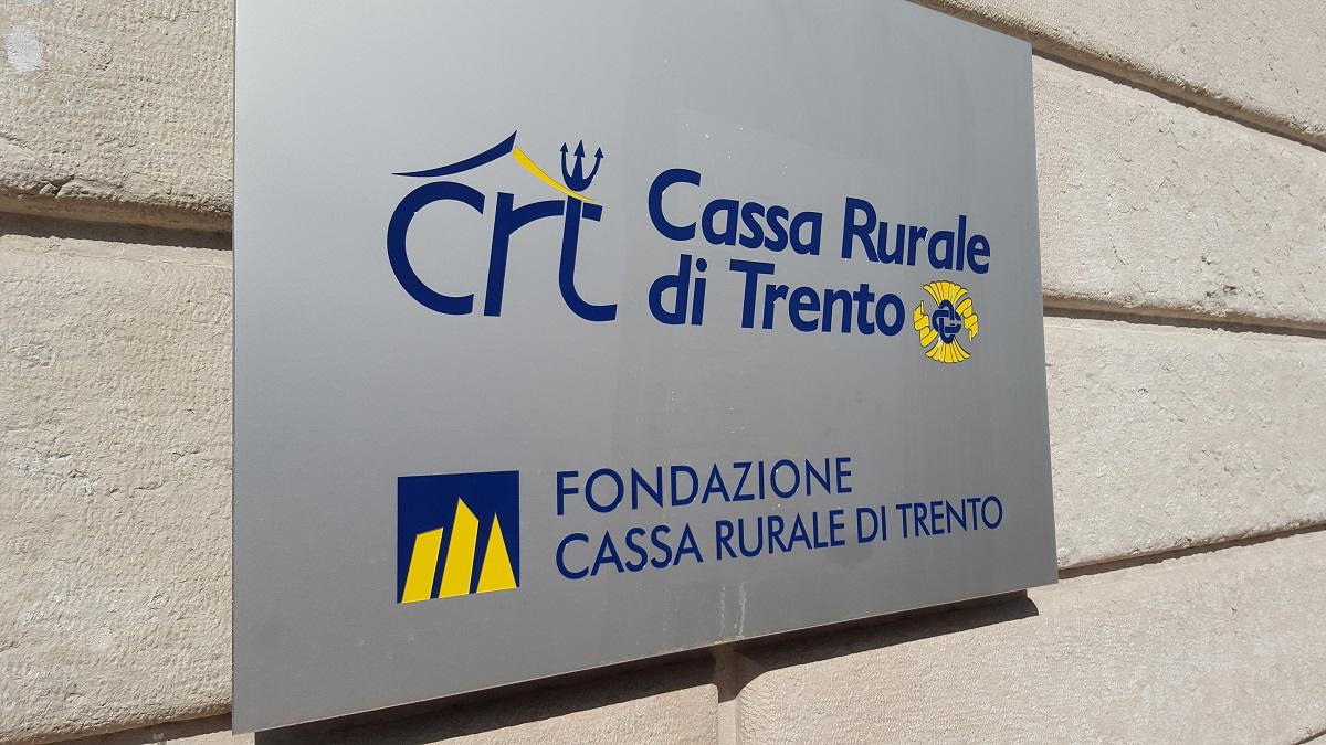 Fino al 31 ottobre è possibile presentare la domanda per l’assegnazione di una delle tre Borse di Studio della Fondazione Cassa Rurale di Trento. Ognuna del valore di dodicimila euro. Tre le aree tematiche: economico-giuridica, tecnico-scientifica e umanistico-artistica.