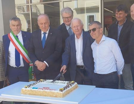 Il taglio della torta