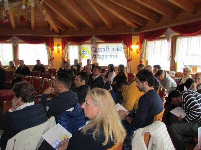 La Cassa Rurale Vallagarina  per gli albergatori degli Altipiani Cimbri Profili evolutivi economico finanziari negli hotel in Trentino. Uno studio promosso da Cassa Centrale Banca in collaborazione con Scouting e al quale per il secondo anno consecutivo la Cassa Rurale Vallagarina ha aderito.