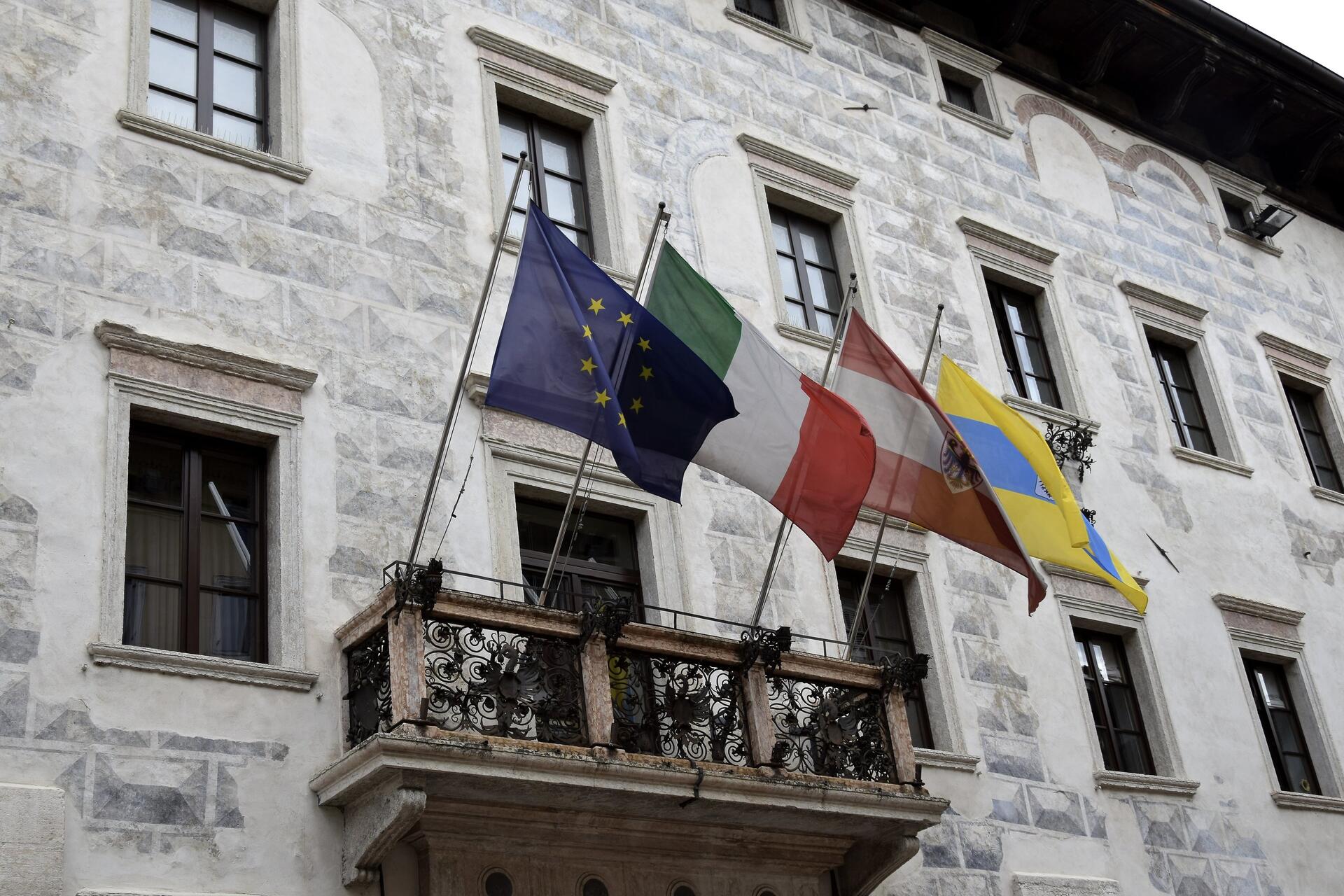 Rifiuti in città, aumenta l’attività di controllo dei cestini Svuotamenti programmati mattina e pomeriggio anche nel fine settimana.