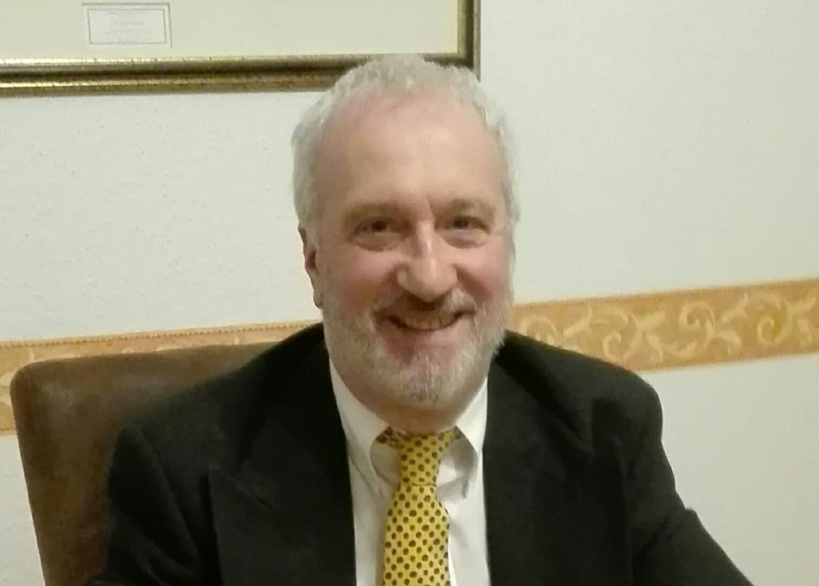 Mirco Maria Franco Cattani nuovo presidente della Fondazione Mach Integrare capacità manageriali, in particolare nel mondo agricolo, alle competenze tecnico-scientifiche, nell’ambito della riforma della governance della Fondazione Edmund Mach: queste le motivazioni che hanno guidato la Giunta provinciale nella scelta del nuovo presidente della Fem, nella persona di Mirco Maria Franco Cattani.