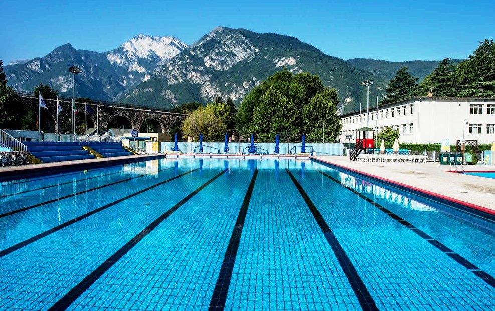 Prosegue l'allentamento del lockdown: da lunedì 25 maggio nuove riaperture Via libera per piscine, palestre, scuole guida e centri sportivi.