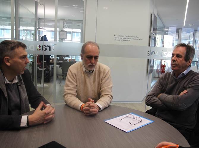 Solidarietà ai lavoratori del servizio lettura dei contatori di Dolomiti Energia La cooperativa Nircoop e la Federazione Trentina della Cooperazione esprimono vicinanza agli addetti alla raccolta dati dei contatori della utility pubblica. Preghenella: “Senza il rispetto delle regole concertate con tutte le componenti territoriali, in primis la clausola sociale, ci rimette l’anello più debole, quello dei lavoratori, e non si garantisce la pari competitività delle imprese in sede di appalto”.