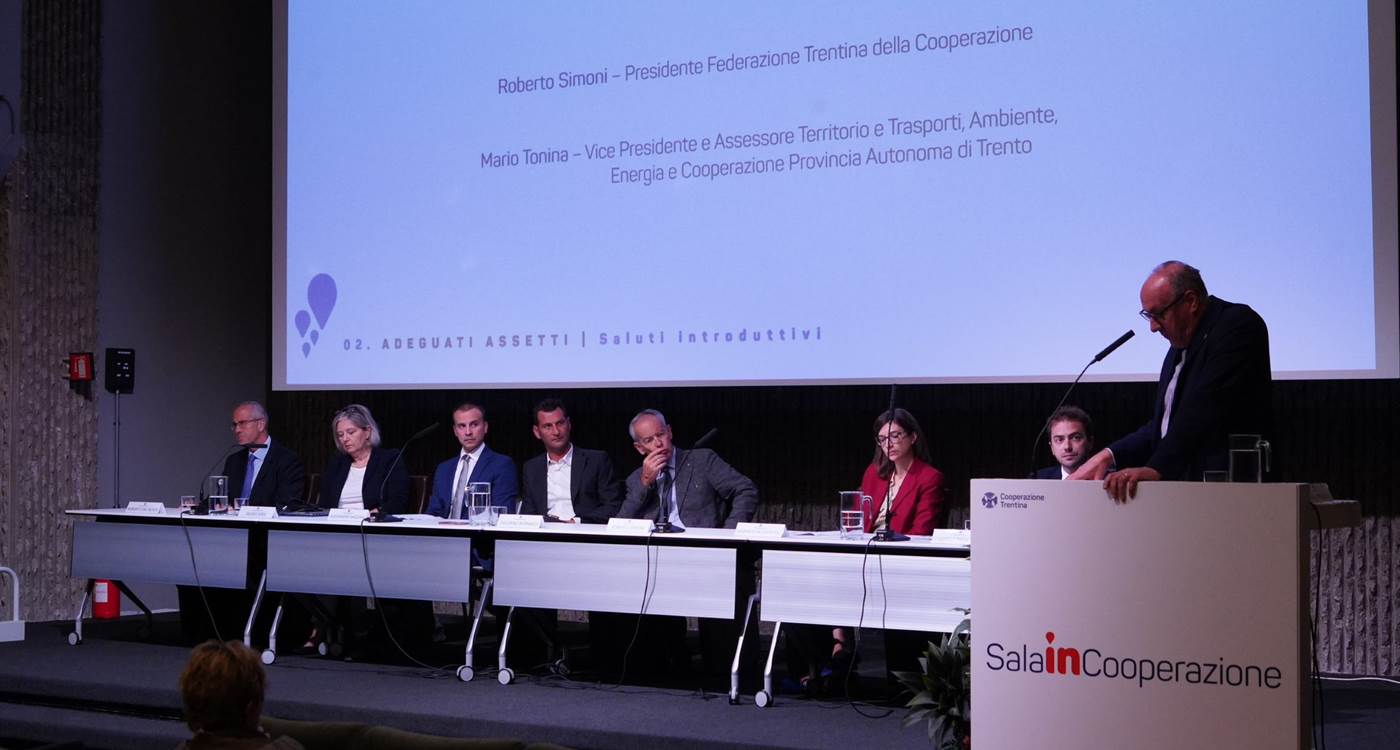 Il tavolo dei relatori