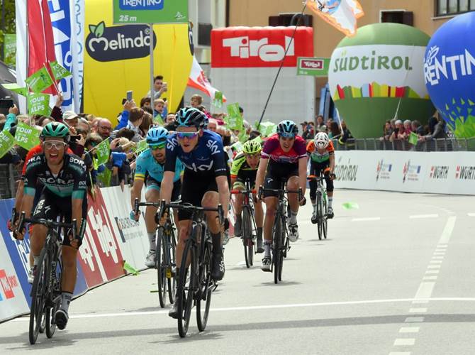 Melinda fa il giro del mondo con il Tour of the Alps Sempre più apprezzate sui mercati internazionali, le mele del Consorzio della Val di Non rinnovano il solido legame con la corsa euro-regionale che anche nel 2021 avrà una visibilità globale.