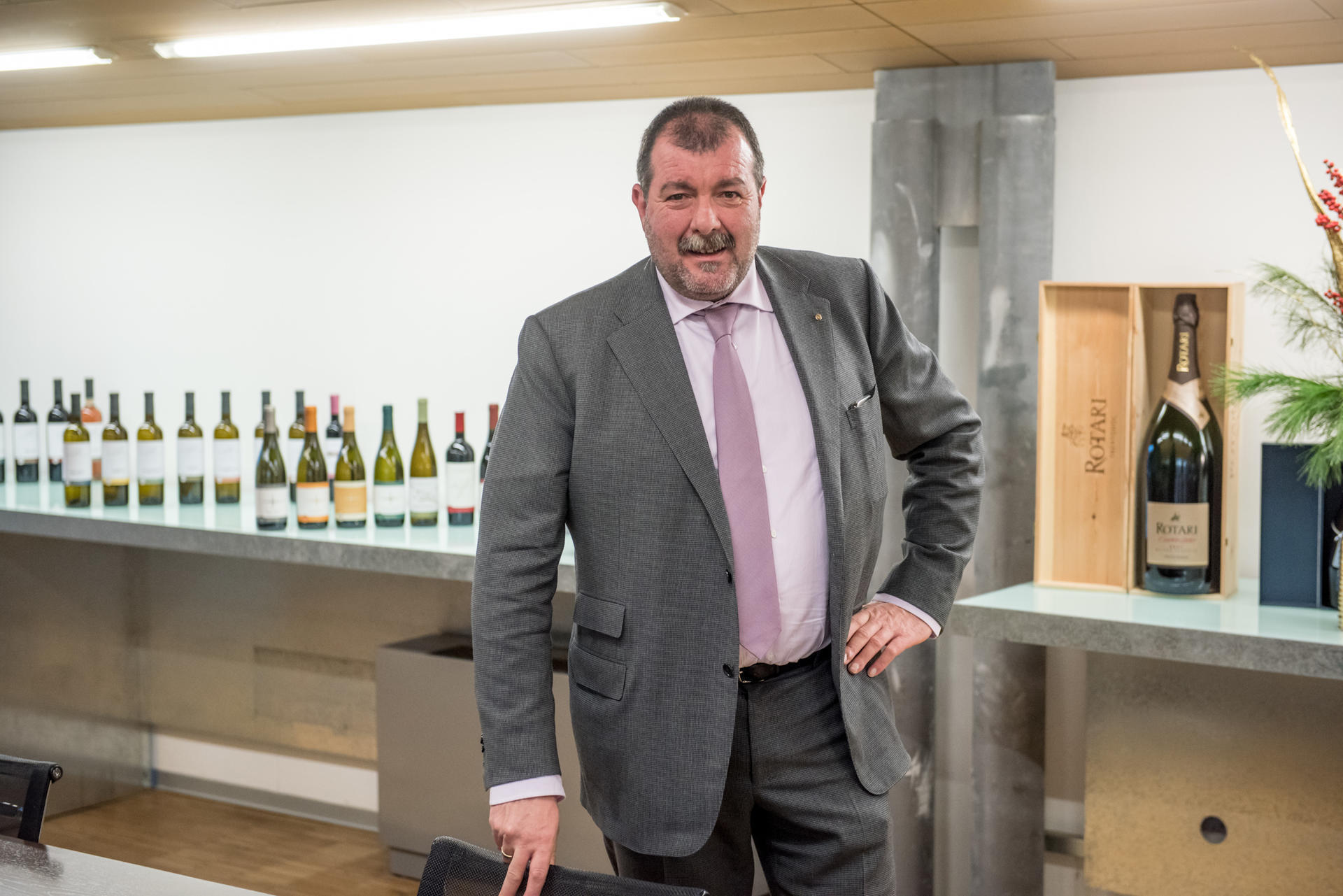 Vino, Alleanza Cooperative: bene ampliamento sgravi contributivi anche alle aziende del comparto Approvato al Senato un emendamento al Dl Agosto sostenuto dalla cooperazione che estende anche alle imprese e cooperative del vino la misura della decontribuzione prevista per le filiere in crisi.