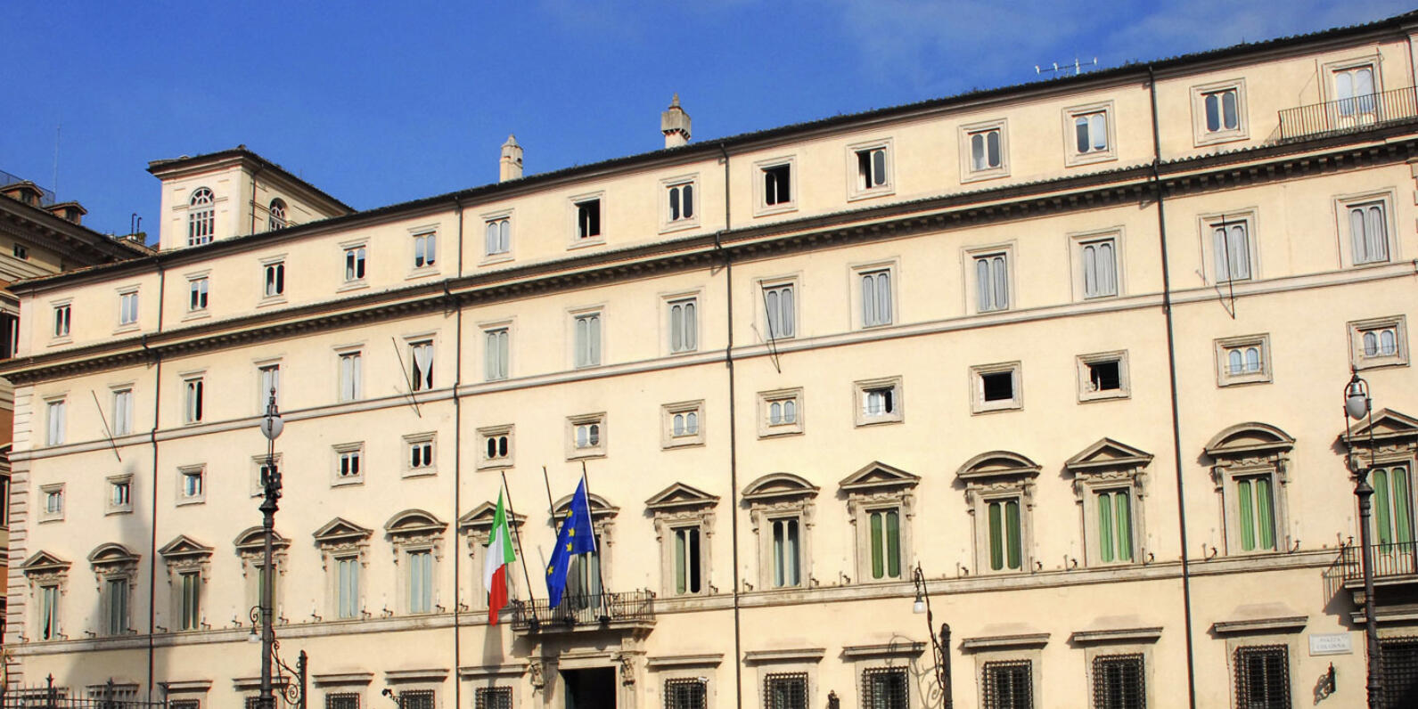 Al Festival dell’Economia anche il premier Conte Anche il presidente del Consiglio dei ministri, Giuseppe Conte parteciperà al Festival dell’Economia.