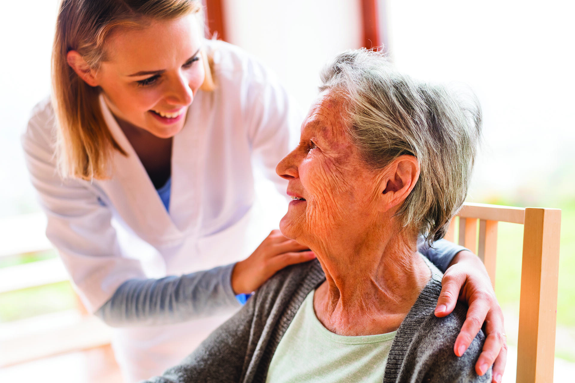 I CARE - Trento Riaperte le iscrizioni, fino al 4 gennaio 2021, per l'edizione di Trento di I CARE, il corso di formazione, gratuito, per addetti e addette all’assistenza e cura alla persona. Per iscriversi è necessario contattare il Centro per l'impiego della propria zona di residenza o domicilio