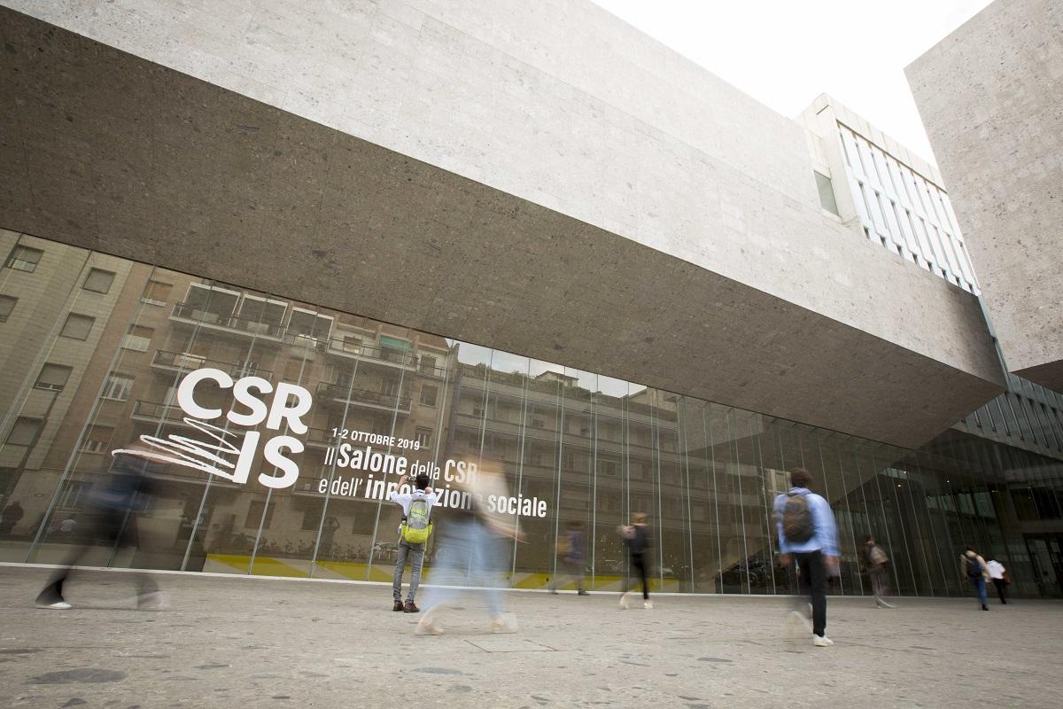 #iorestoacasa: il salone della Csr e dell'innovazione sociale, per la prima volta a Trento La più significativa manifestazione in Italia dedicata ai temi della sostenibilità farà tappa, per la prima volta, a Trento e, vista l'emergenza coronavirus, l'evento "La responsabilità sociale in Trentino tra imprese e comunità" sarà trasmesso in diretta streaming.