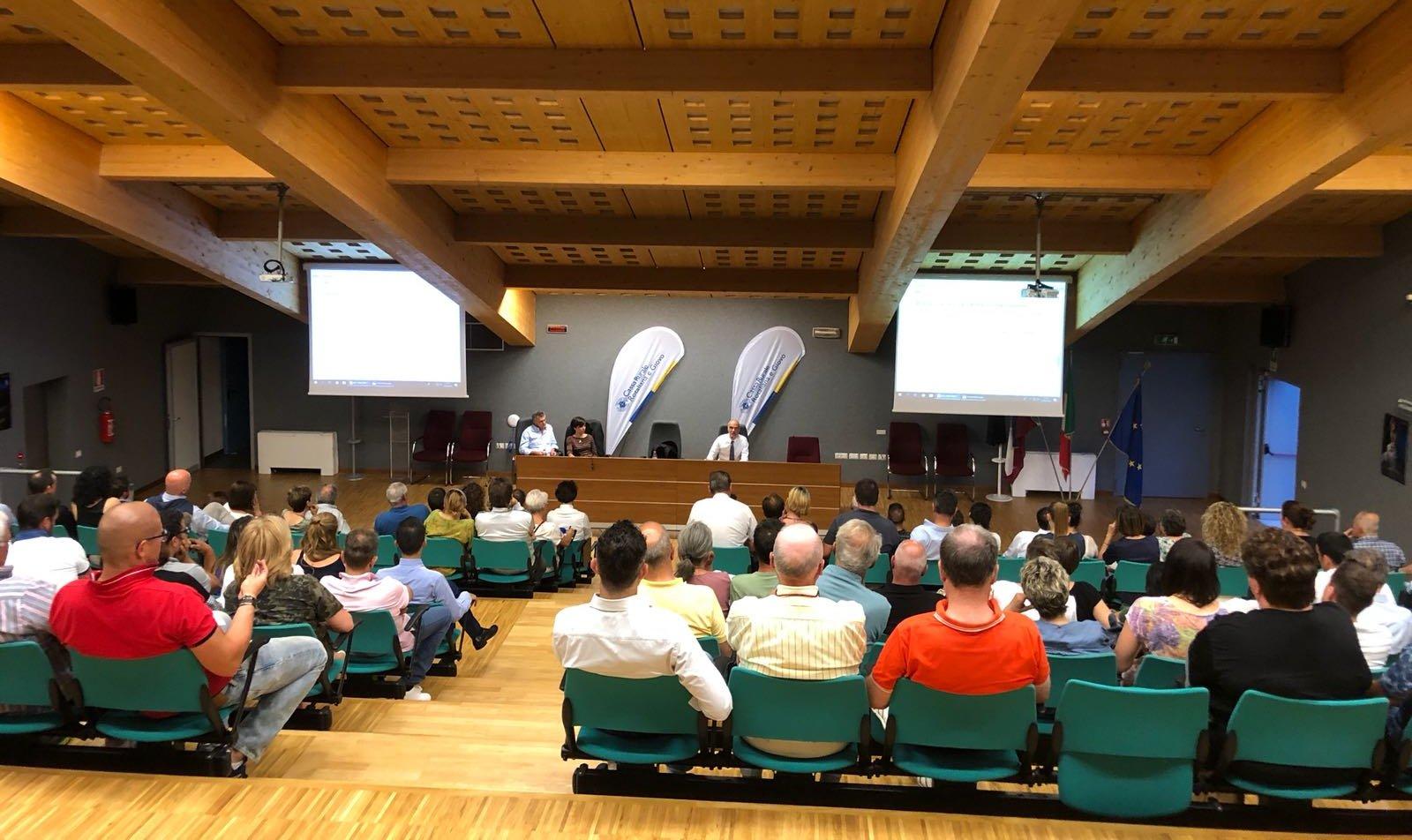 Mezzolombardo, la Cassa Rurale incontra le associazioni Presentati i nuovi regolamenti per la richiesta di contributo e per i premi allo studio