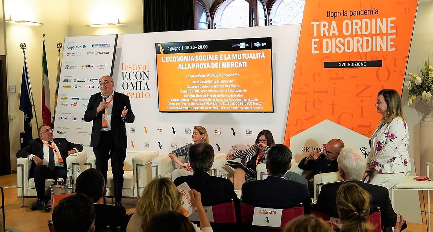 Da sin Giuseppe  Consoli , Maurizio Gardini, Daria de Pretis, Antonella Noya, Gianluca Salvatori