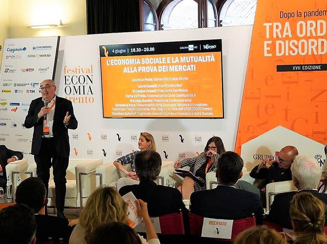 Da sin Giuseppe  Consoli , Maurizio Gardini, Daria de Pretis, Antonella Noya, Gianluca Salvatori