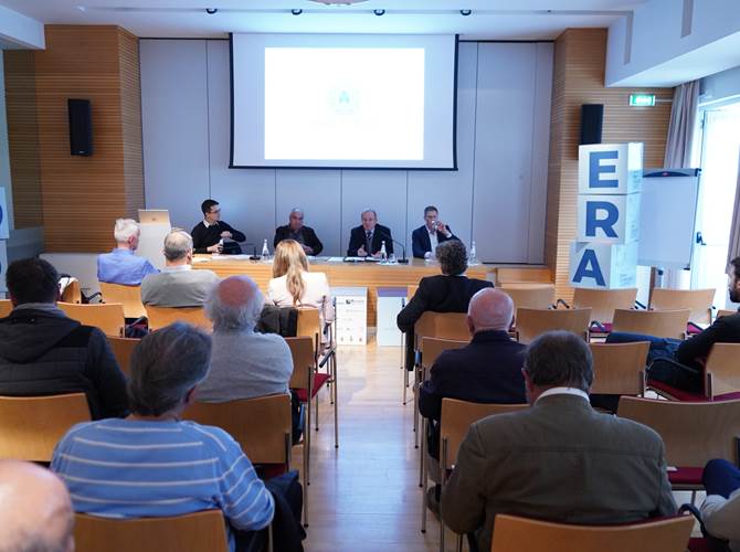 L'incontro al Grand Hotel Terme. Da sx il moderatore Stefano Zanoni, Annibale Salsa, Giorgio Rossi e Dino Vaia