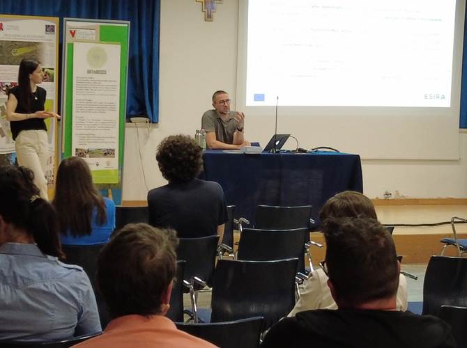 Un momento dell'incontro di presentazione