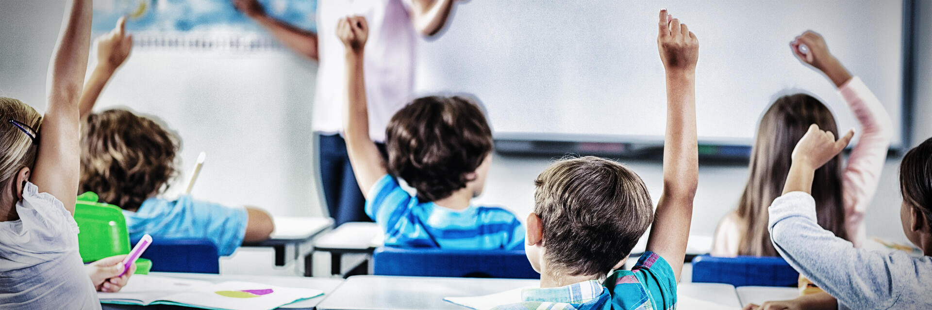 Gestione del gruppo classe: comportamenti, relazioni e relativi strumenti osservativi Webinar gratuito mercoledì 7 aprile, dalle 17.00 alle 18.30, su Zoom. Iscrizioni entro il 6 aprile su https://bit.ly/3vWZtTG