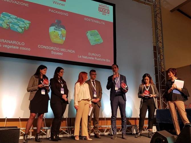 Premio a Melinda Squeez Melinda, in occasione dell’evento Food Match ospitato nella sede del Sole24Ore, ha aggiunto un nuovo premio al suo già ricchissimo palmarès: si tratta del riconoscimento  “Prodotto Food 2019", premio istituito dalla rivista Food per valorizzare l’innovazione nel settore Food&Beverage.