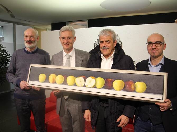 Agricoltura integrata, i produttori trentini rispettano i protocolli di qualità. I risultati dei controlli 2018 presentati oggi da Apot.La mela nell’arte, al sociale di Trento evento con Philippe Daverio. L’incontro pubblico punta a valorizzare la frutticoltura del territorio attraverso l’arte e la storia, componenti partecipative del tessuto sociale, culturale ed economico. 