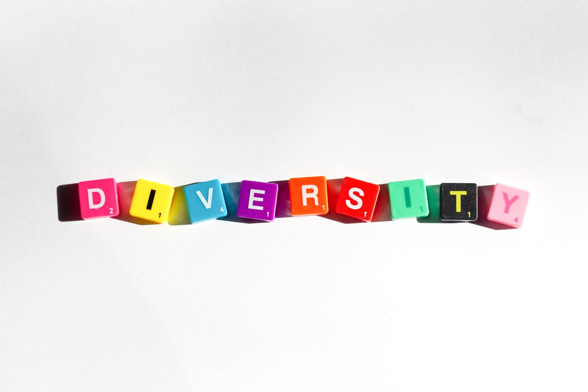 Economia, organizzazione e motivazione: il diversity management Giovedì 13 maggio, dalle 17.00 alle 19.00, webinar gratuito con Roberta Bortolucci per capire come trasformare le differenze in un vantaggio competitivo per la propria impresa. Iscrizioni entro il 12 maggio su https://bit.ly/3tfRq2n