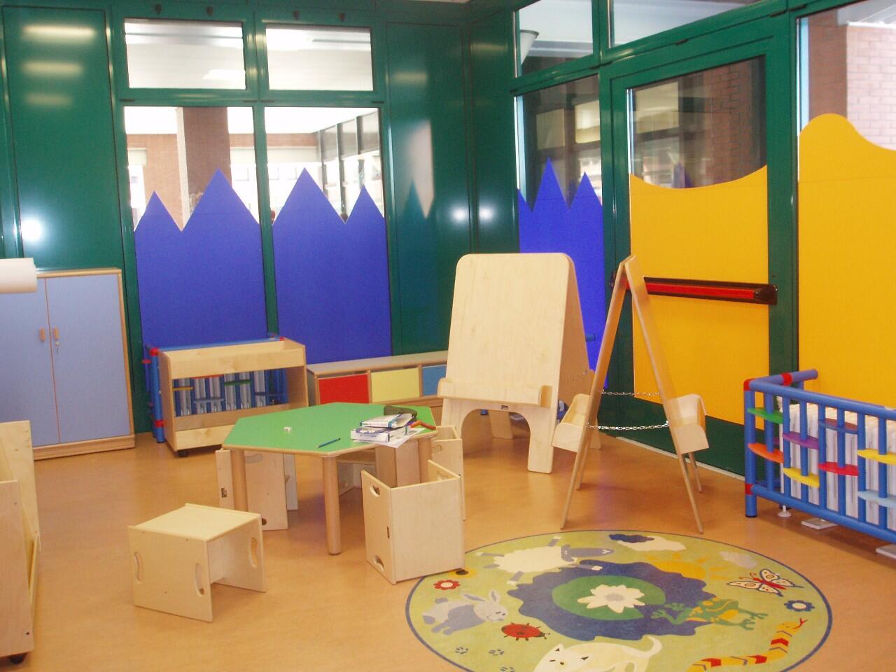 Apertura a luglio delle scuole dell'infanzia, al lavoro per organizzare il servizio “La Giunta provinciale conferma l'apertura delle scuole dell'infanzia nel mese di luglio, venendo incontro alle esigenze di molte famiglie trentine.” Lo ha precisato l’assessore all’istruzione Mirko Bisesti che ha portato all'attenzione dell'esecutivo provinciale un apposito conchiuso.