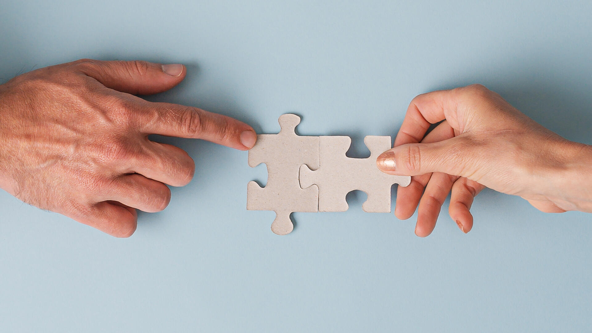 Le caratteristiche peculiari dell’impresa cooperativa Mercoledì 3 febbraio 2021, dalle 17.00 alle 18.30 su Zoom, nuovo appuntamento del ciclo "Lezioni cooperative". L'incontro, destinato agli insegnanti, è aperto a tutte le persone interessate. Iscrizioni entro il 2 febbraio su http://bit.ly/3qCGsCn