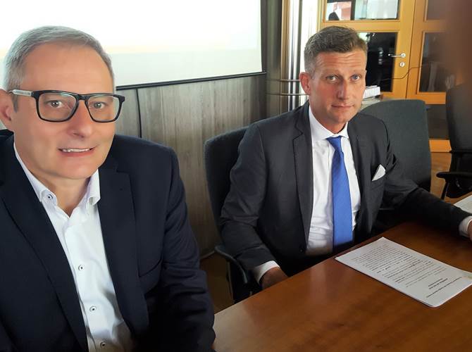 Da sinistra Federico Barbi direttore commerciale e Stefano Albasini presidente Trentingrana Concast